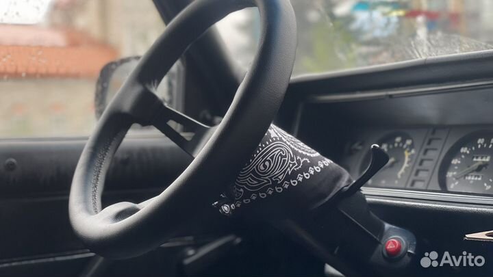 Бандана с узором для украшения салона автомобиля