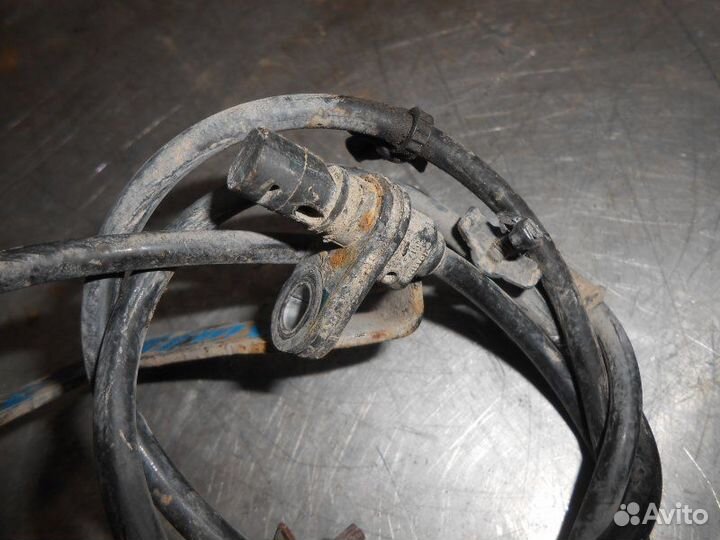 Датчик abs задний левый Nissan Qashqai J10 MR20