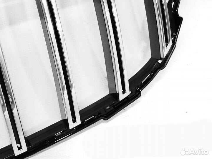 Решетка радиатора GTR Mercedes C W205 (18+) grme52