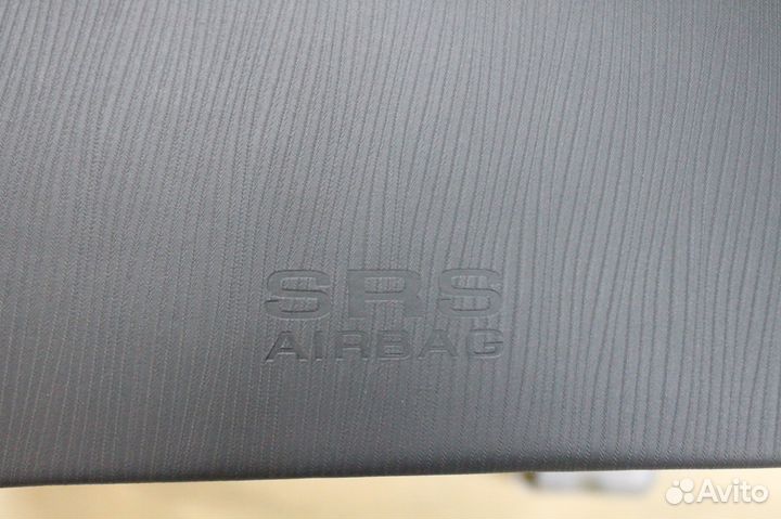 Торпедо Mitsubishi L200 панель приборов