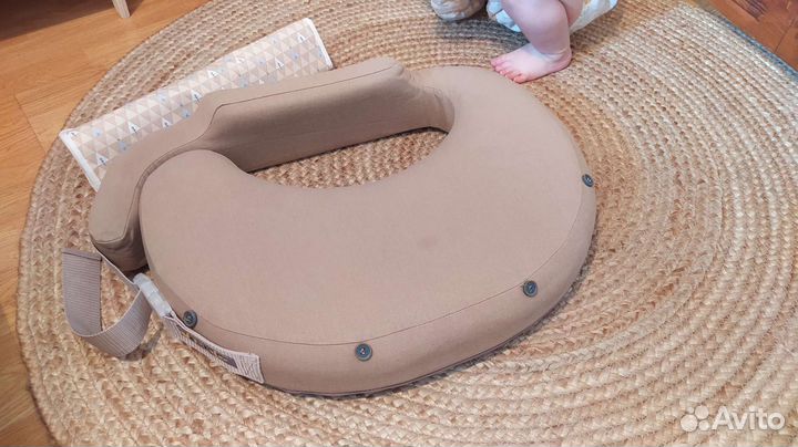 Подушка для кормления