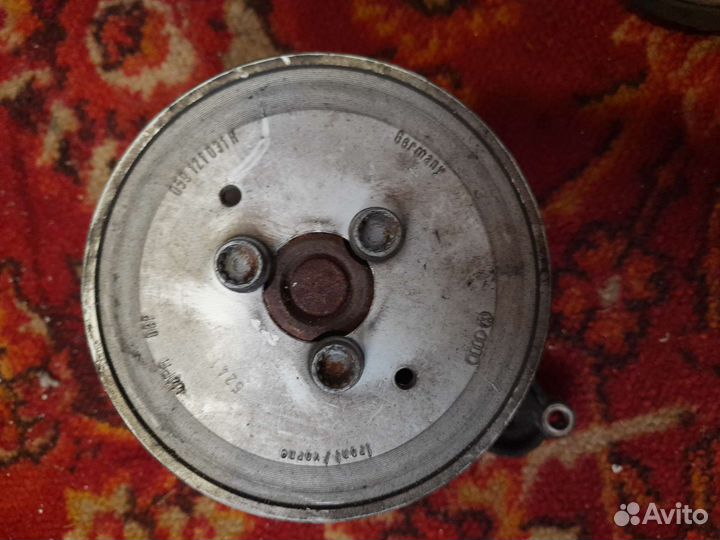 Водяная помпа охлаждения VW Туарег, 3.0 TDI