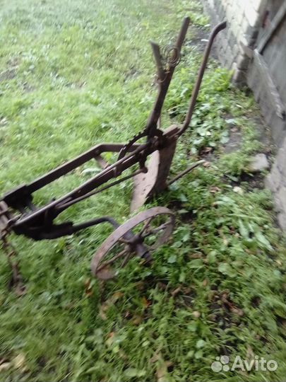 Конный плуг