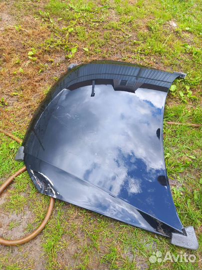 Капот на volkswagen polo