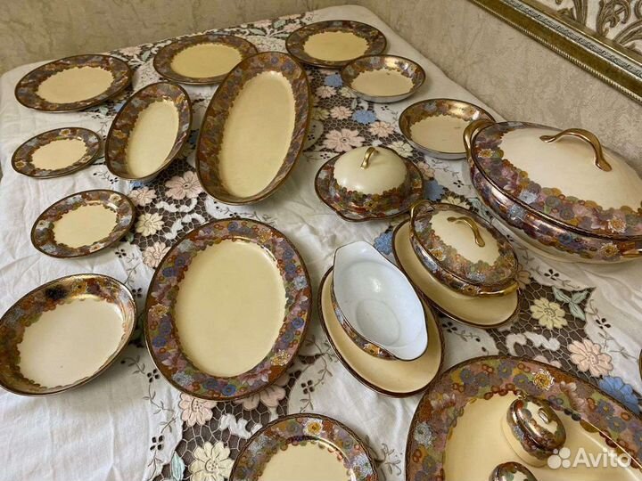 Сервиз Япония