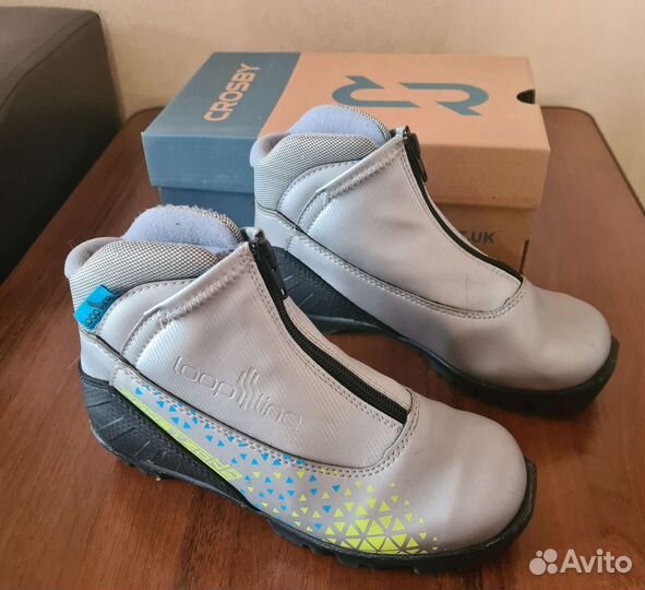 Лыжи, Лыжные ботинки