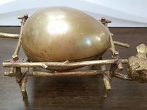 Шкатулка Венская бронза Яйцо с птичкой