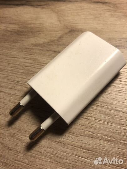 Оригинальный блок iPhone