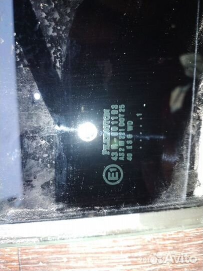 Стекло заднее двери Mercedes Benz W203 2000-2006