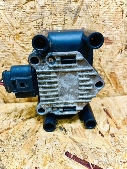 Катушка модуль зажигания Volkswagen Golf 5 BSE