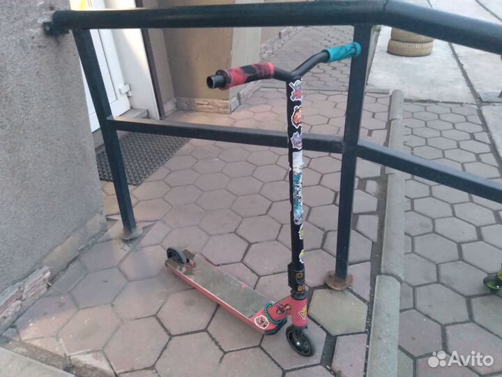 Трюковой самокат