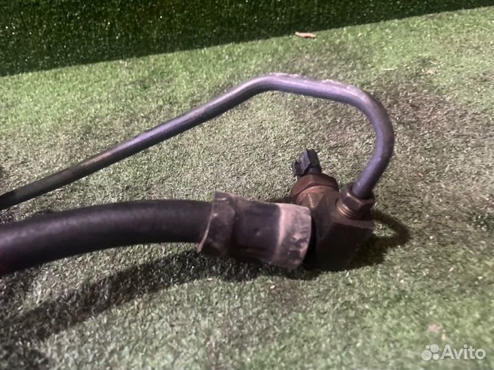 Шланг высокого давления Nissan Bluebird Sylphy