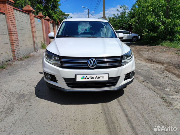 Volkswagen Tiguan 2.0 AT, 2011, 204 000 км