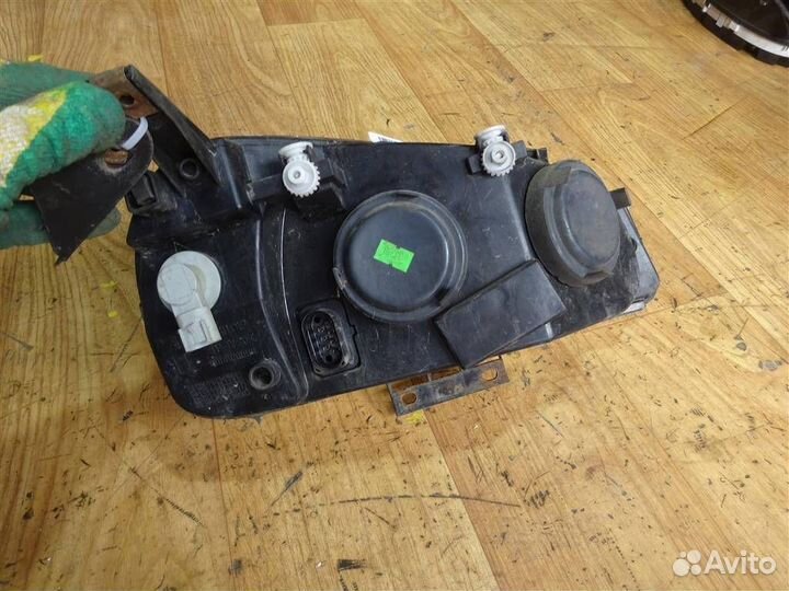 Фара левая ваз 1118 Лада Калина