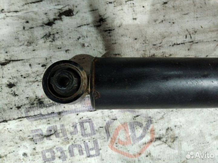 Амортизатор подвески задний Chevrolet Captiva C100