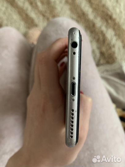 Телефон iPhone 6s plus