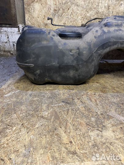 Топливный бак Renault Koleos 2012 2.5