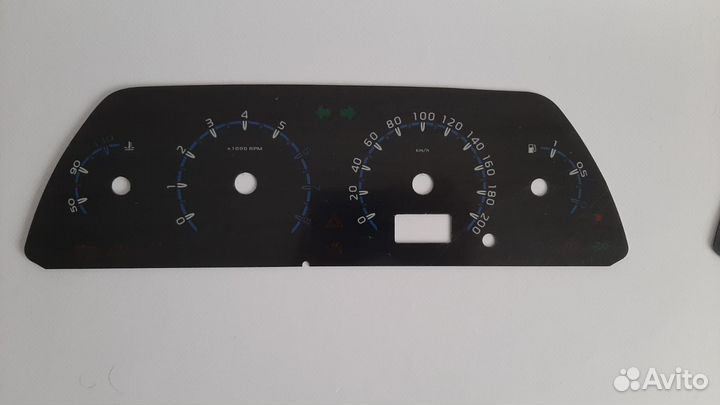 Накладки комбинации приборов ваз2110-14, нива