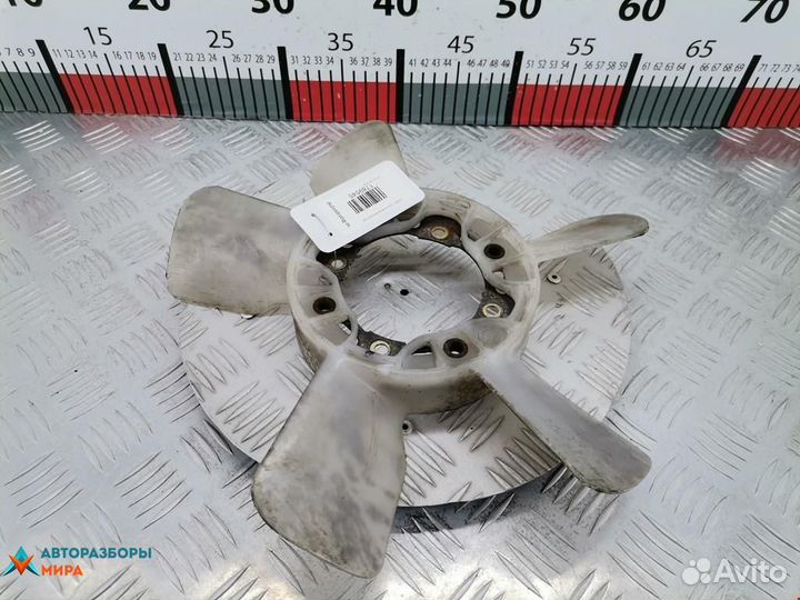 Крыльчатка вентилятора (лопасти) Suzuki Samurai