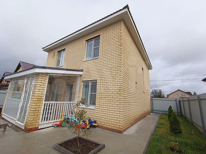 Коттедж 148 м² на участке 5 сот.