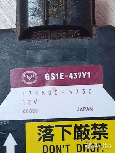 Датчик ускорения Mazda 6 GH