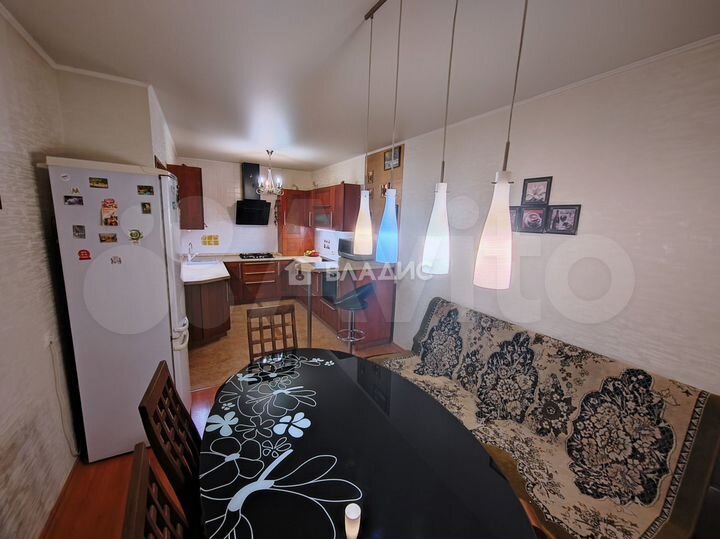 2-к. квартира, 70,9 м², 9/10 эт.