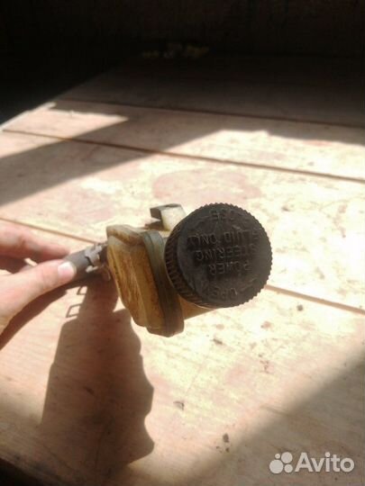 Бачок гидроусилителя Mazda 3 BL 1.6 2009-2012