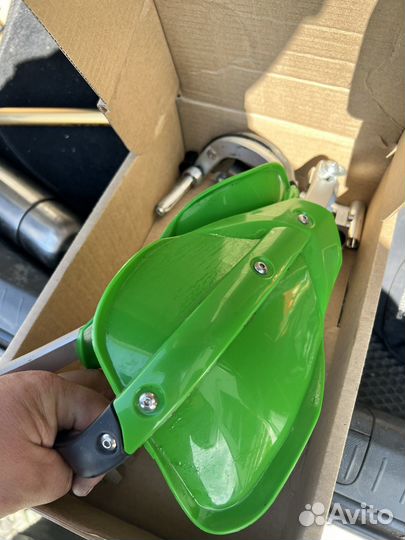 Защита рук на руль мотоцикла