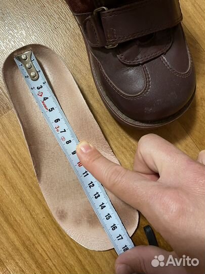 Ботинки для девочки / Кроссовки для девочки