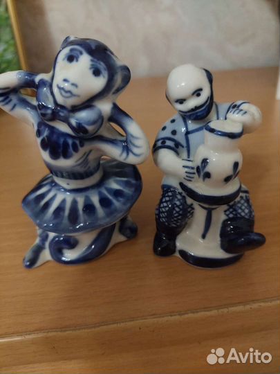 Статуэтки, фигурки.Петушок, человечек