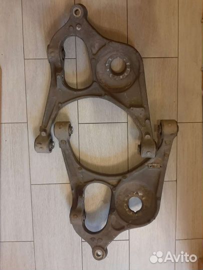 Рычаг задний ниж Jeep Grand Cherokee 4 WK2 2010-21