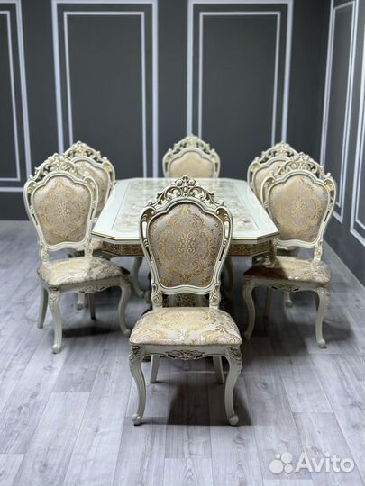 Стол и Стулья