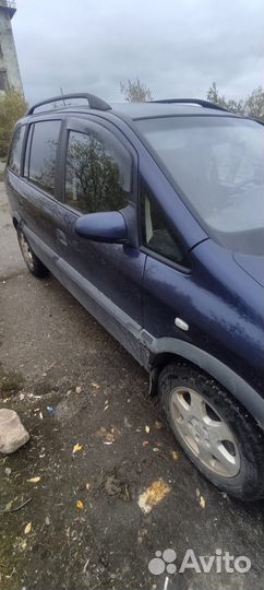 Opel Zafira 1.8 МТ, 2002, 319 405 км