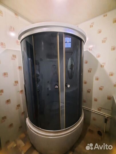 Душевая кабина 90х90