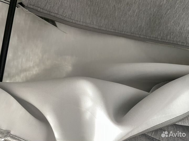 Новая куртка женская