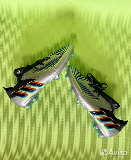 Бутсы adidas predator