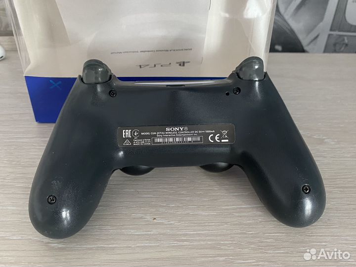 Геймпад sony dualshock 4