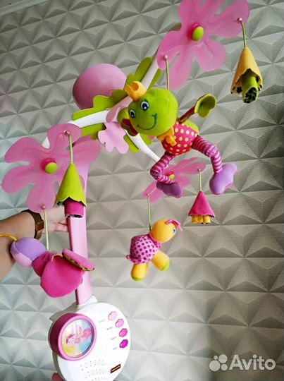 Мобиль на кроватку Tiny love