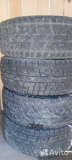 Yokohama Geolandar A/T G011 275/65 R17