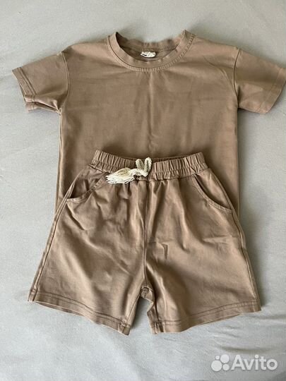 Костюм шорты и футболка