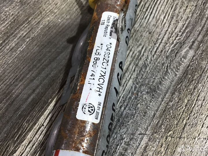 Шторка безопасности левая Volkswagen Touareg 1