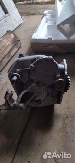 Продам редуктор