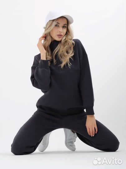 Спортивный костюм на флисе женский теплый