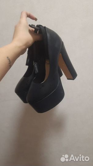 Босоножки/туфли женские на каблуке 36 размер