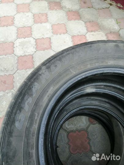 Dunlop Grandtrek ST30 225/65 R17 102H