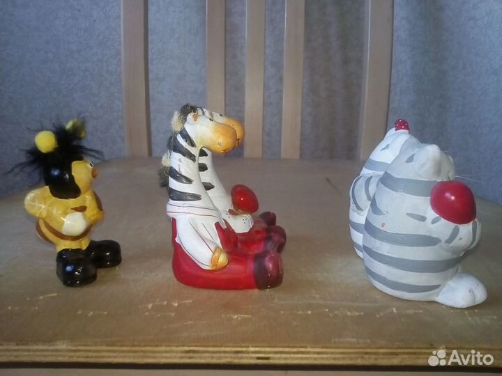 Статуэтки/Фигурки Зебра/Кот/Пчелка