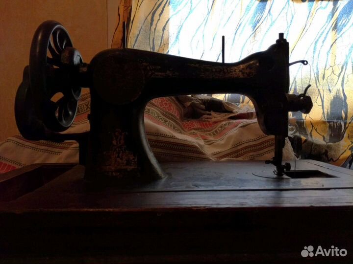 Швейная машина Singer, ручная