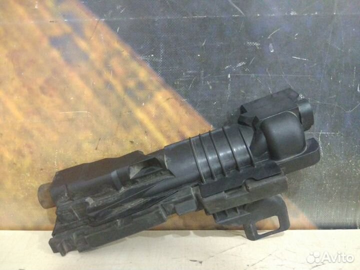 Крепление радиатора Bmw 323I E46 M52TU 1999