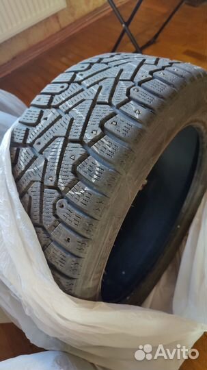 Pirelli Ice Zero 225/50 R17