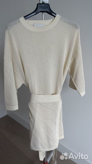 Вязаное пляжное платье